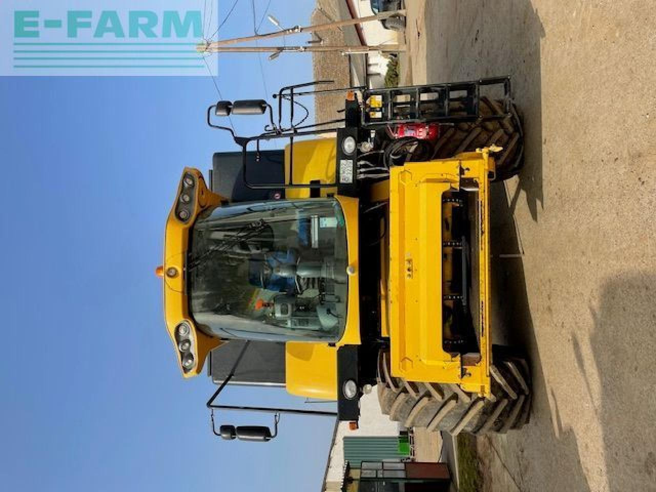 New Holland CX6090 - Ceifeira debulhadora: foto 2 New Holland CX6090 - Ceifeira debulhadora: foto 2