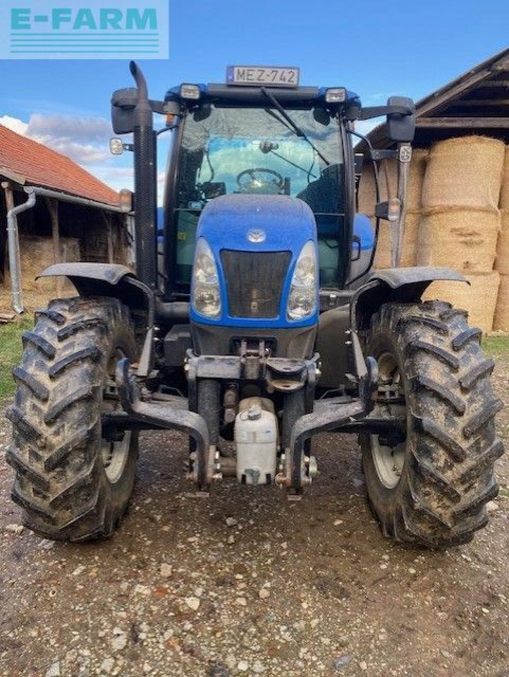New Holland T6030 Delta Delta - Trator: foto 2 New Holland T6030 Delta Delta - Trator: foto 2