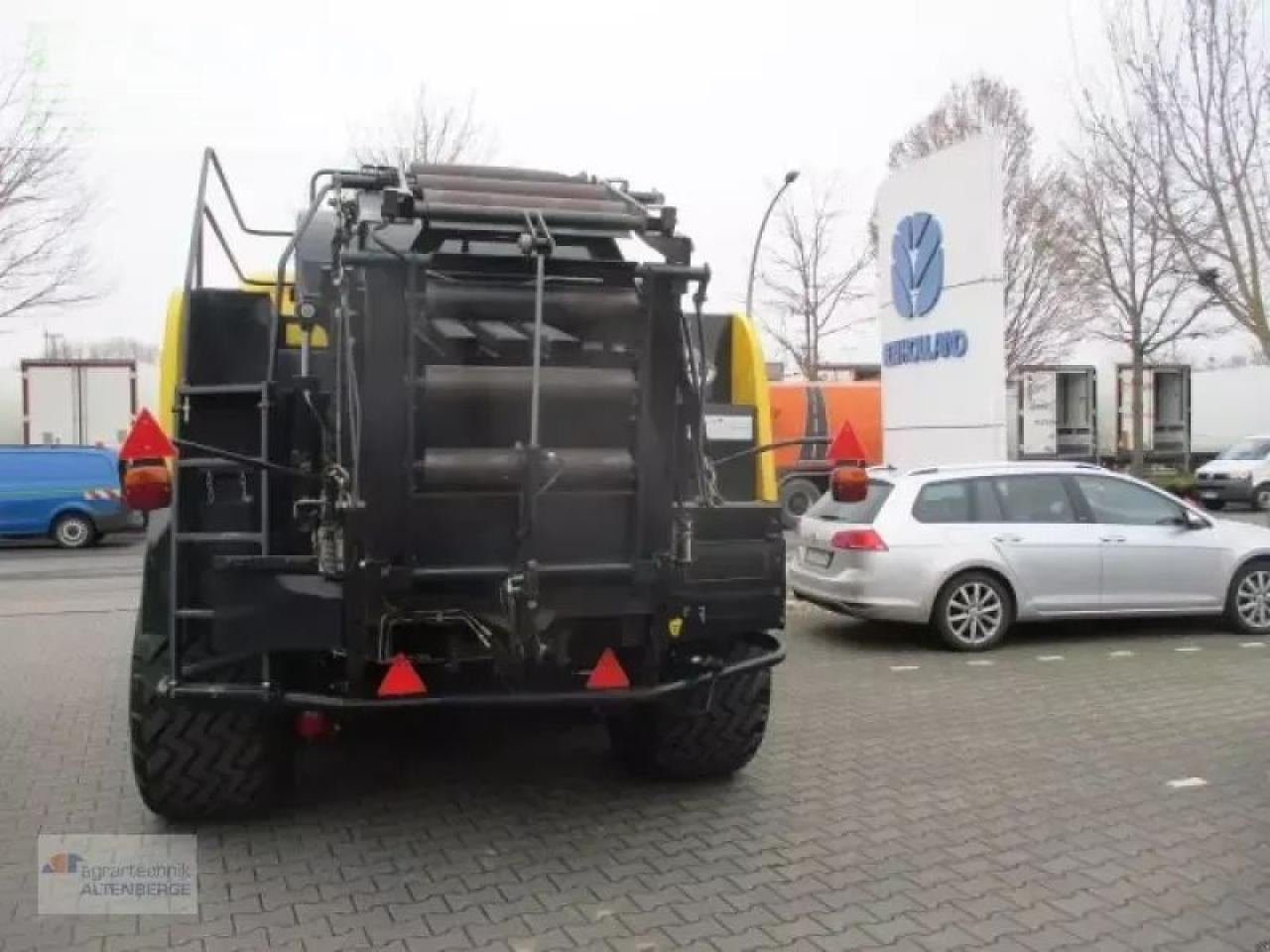 New Holland bb 9060 / bb9060 80x90 ballenmaß - Enfardadeira de fardos quadrados: foto 5 New Holland bb 9060 / bb9060 80x90 ballenmaß - Enfardadeira de fardos quadrados: foto 5