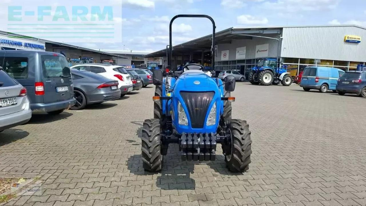 New Holland boomer 35 hydrostat - Trator: foto 5 New Holland boomer 35 hydrostat - Trator: foto 5