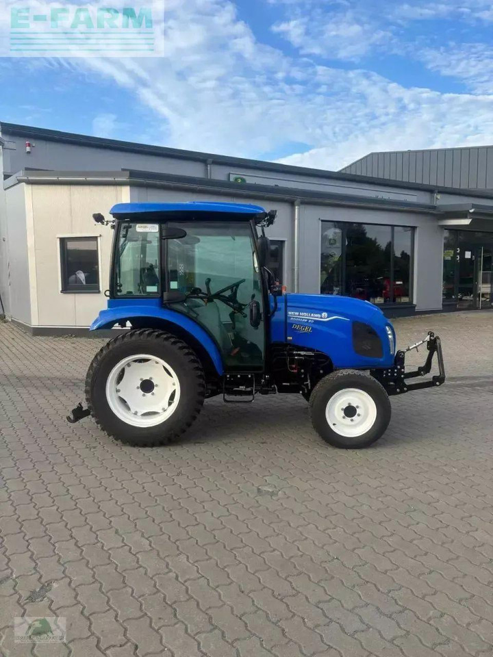 New Holland boomer 50 - Trator: foto 2 New Holland boomer 50 - Trator: foto 2