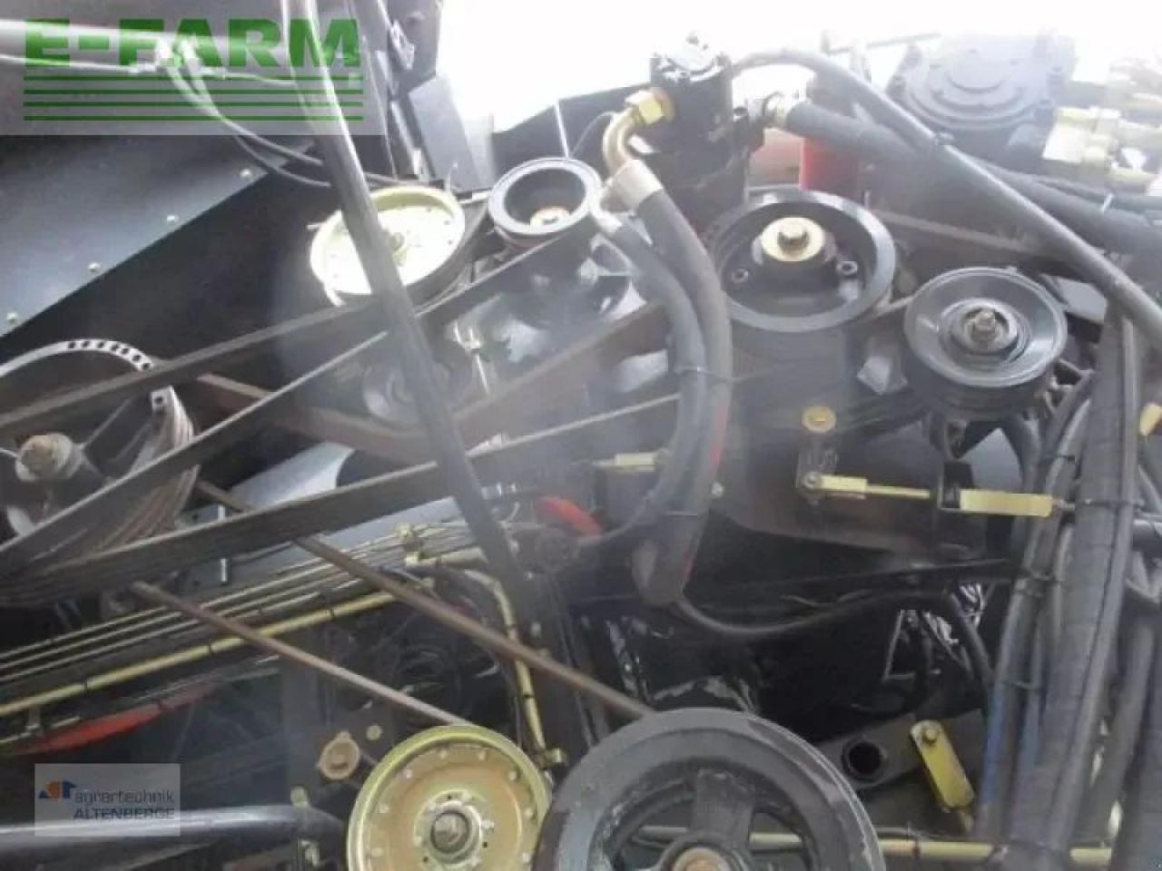 New Holland cr 9060 / cr9060 - Ceifeira debulhadora: foto 5 New Holland cr 9060 / cr9060 - Ceifeira debulhadora: foto 5