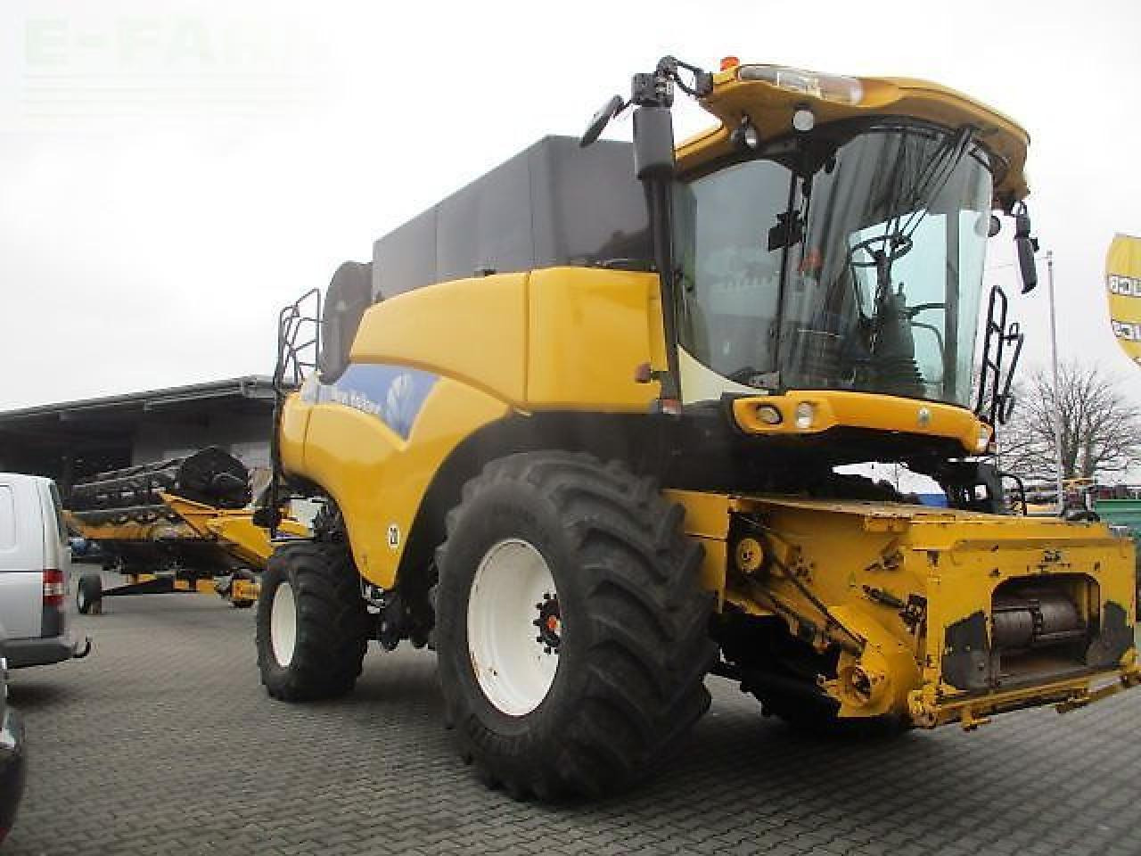 New Holland cr 9060 / cr9060 - Ceifeira debulhadora: foto 3 New Holland cr 9060 / cr9060 - Ceifeira debulhadora: foto 3