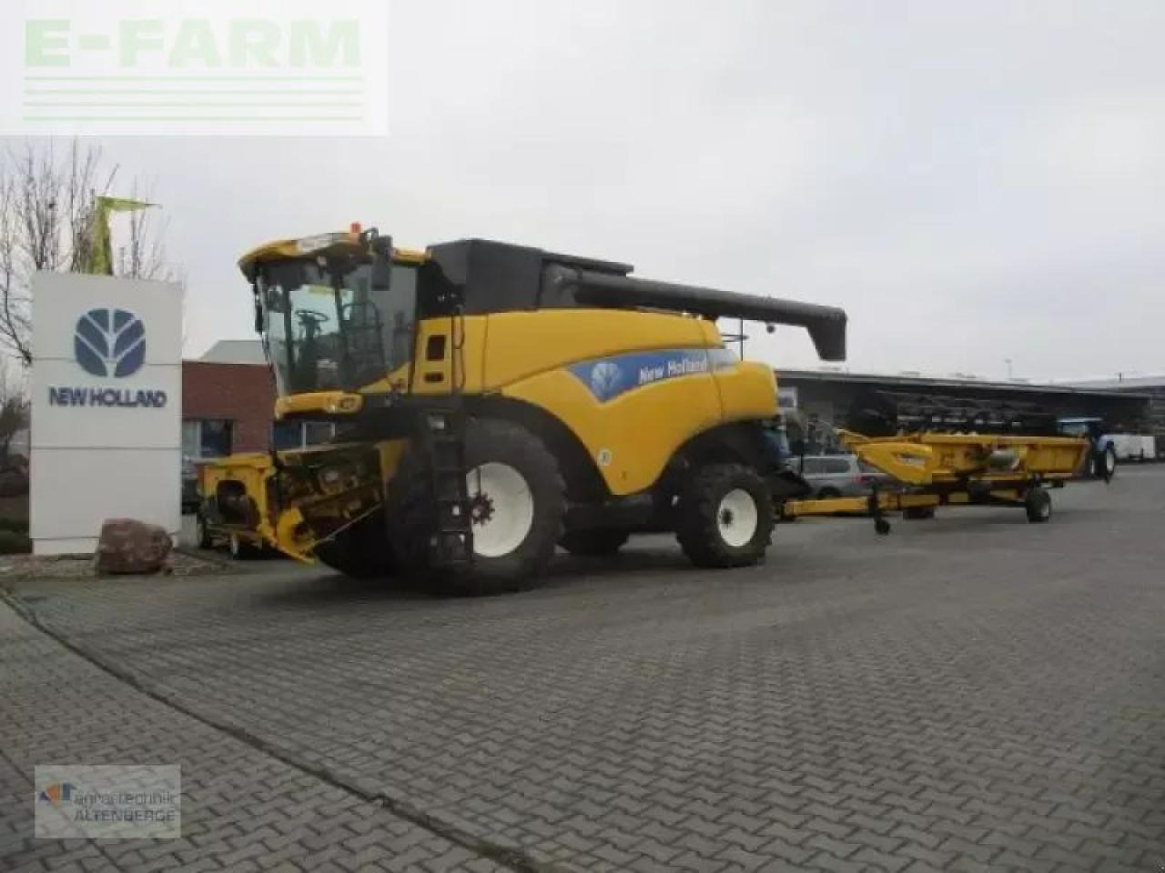 New Holland cr 9060 / cr9060 - Ceifeira debulhadora: foto 1 New Holland cr 9060 / cr9060 - Ceifeira debulhadora: foto 1