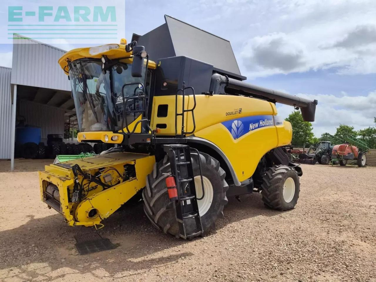 New Holland cr9080 - Ceifeira debulhadora: foto 1 New Holland cr9080 - Ceifeira debulhadora: foto 1