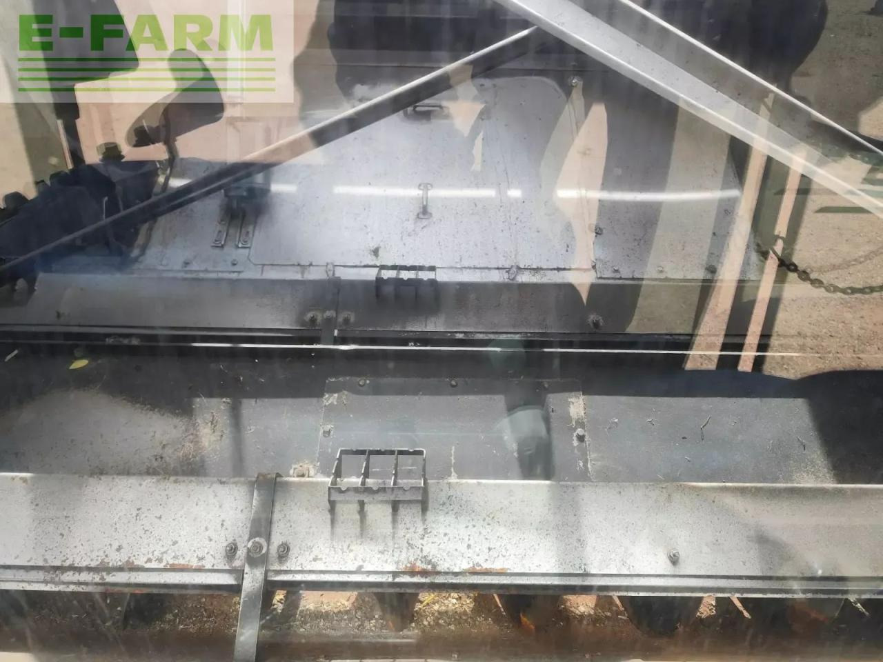 New Holland cr9080 - Ceifeira debulhadora: foto 5 New Holland cr9080 - Ceifeira debulhadora: foto 5