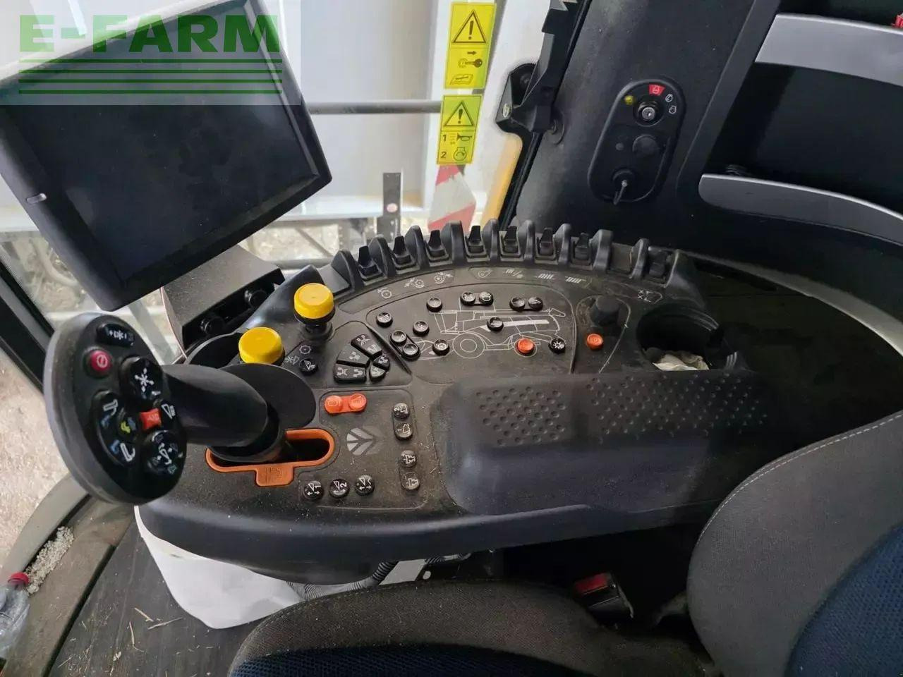 New Holland cx 8.90 - Ceifeira debulhadora: foto 4 New Holland cx 8.90 - Ceifeira debulhadora: foto 4