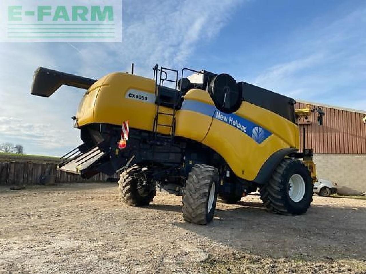 New Holland cx 8090 - Ceifeira debulhadora: foto 5 New Holland cx 8090 - Ceifeira debulhadora: foto 5