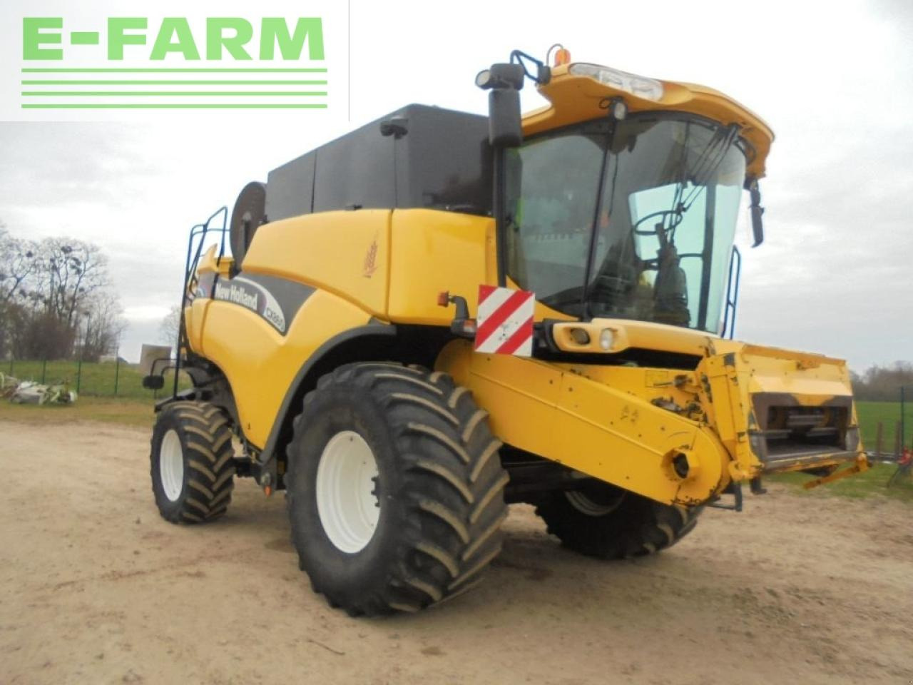 New Holland cx860sl - Ceifeira debulhadora: foto 4 New Holland cx860sl - Ceifeira debulhadora: foto 4