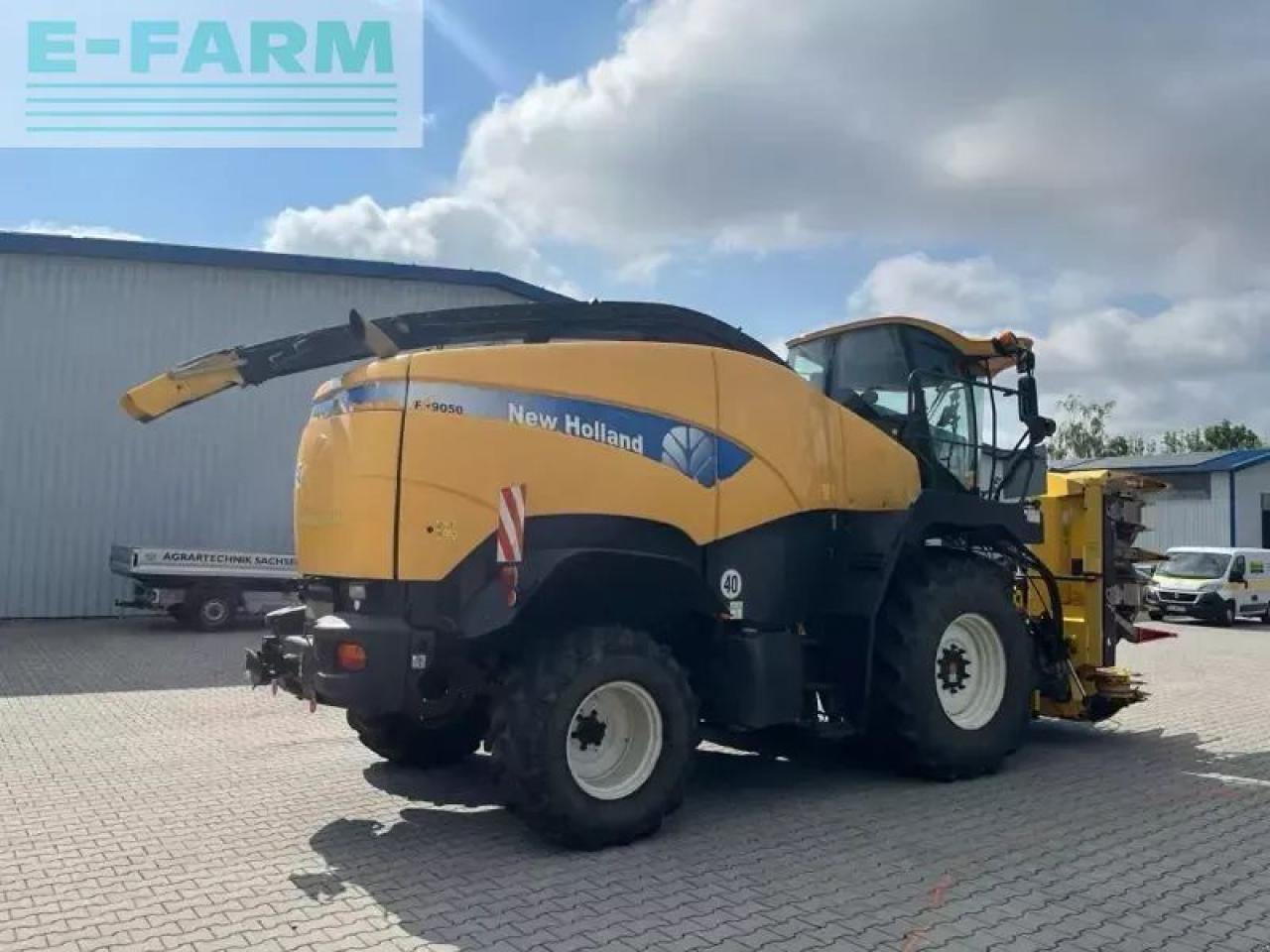 New Holland fr 9050 - Picadora de forragem automotriz: foto 5 New Holland fr 9050 - Picadora de forragem automotriz: foto 5