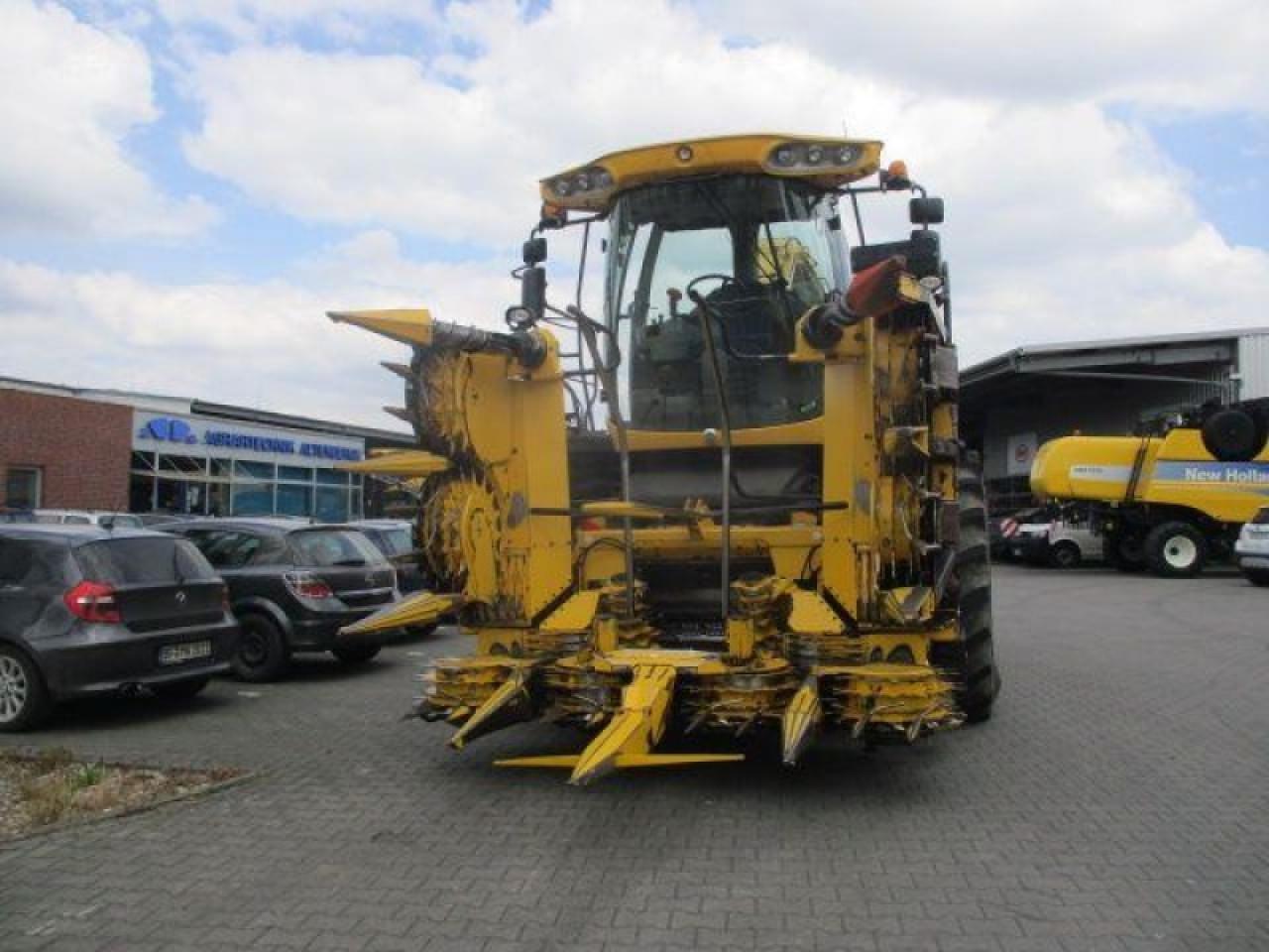 New Holland fr 9050 - Picadora de forragem automotriz: foto 3 New Holland fr 9050 - Picadora de forragem automotriz: foto 3