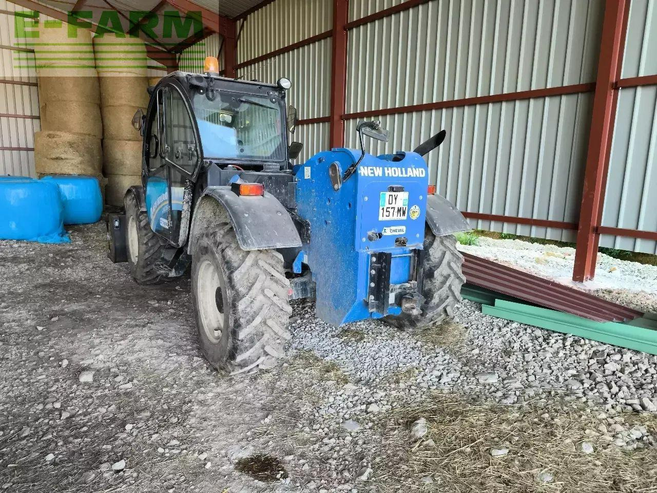 New Holland lm7.35 - Empilhador telescópico: foto 3 New Holland lm7.35 - Empilhador telescópico: foto 3