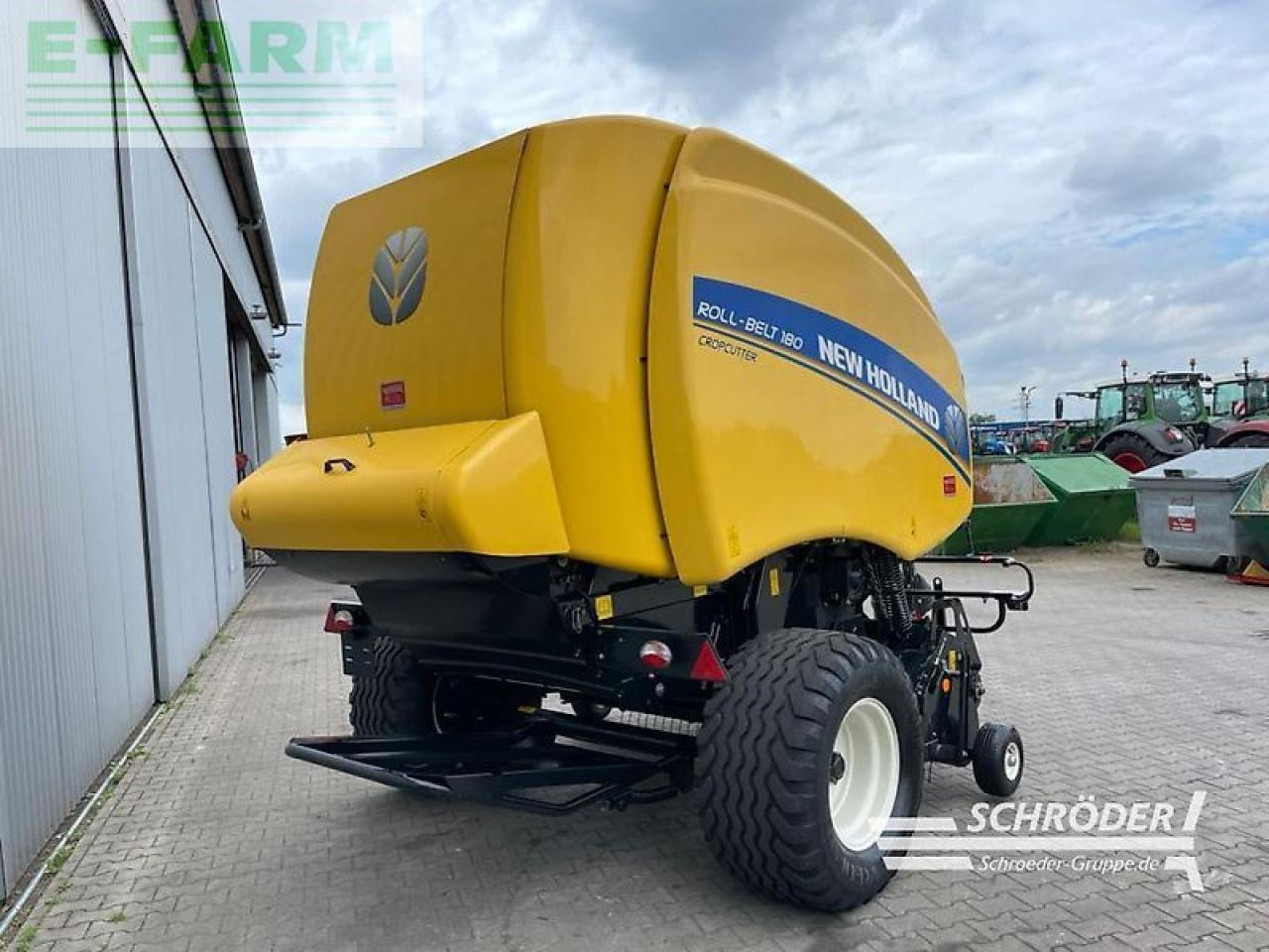 New Holland roll-belt 180 cropcutter - Enfardadeira de fardos quadrados: foto 3 New Holland roll-belt 180 cropcutter - Enfardadeira de fardos quadrados: foto 3