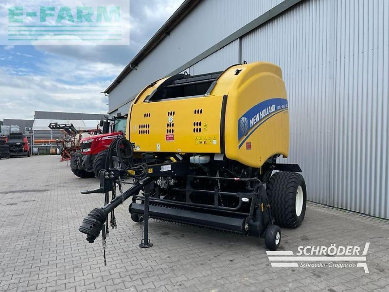 New Holland roll-belt 180 cropcutter - Enfardadeira de fardos quadrados: foto 5 New Holland roll-belt 180 cropcutter - Enfardadeira de fardos quadrados: foto 5