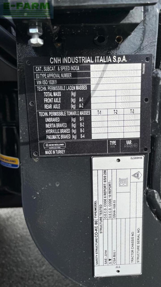 New Holland t 3.60 f F - Trator: foto 5 New Holland t 3.60 f F - Trator: foto 5