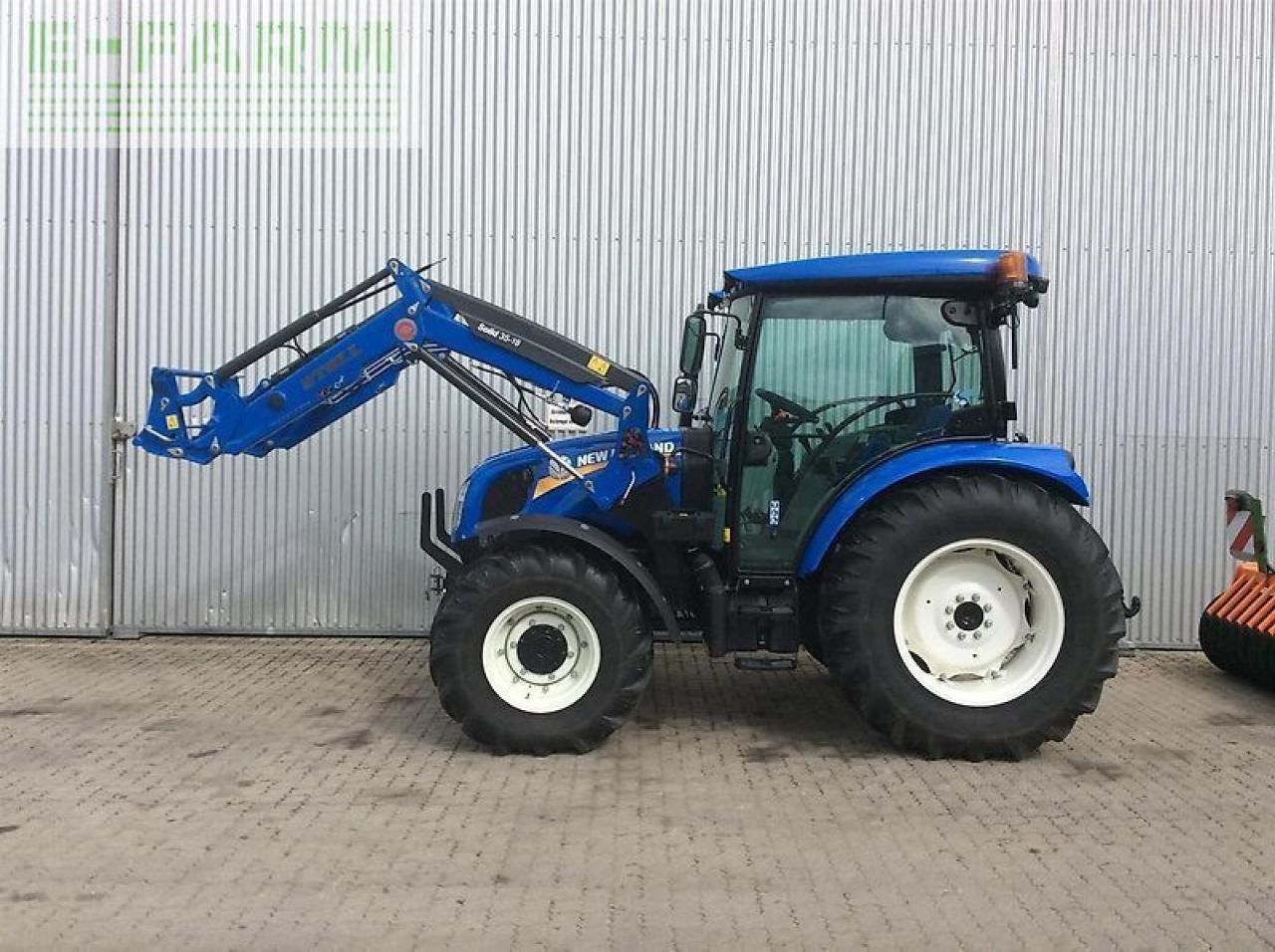 New Holland t 4.55 s S - Trator: foto 2 New Holland t 4.55 s S - Trator: foto 2