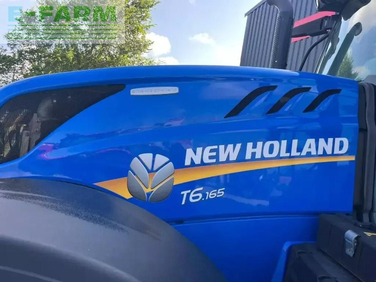 New Holland t 6.165 - Trator: foto 2 New Holland t 6.165 - Trator: foto 2