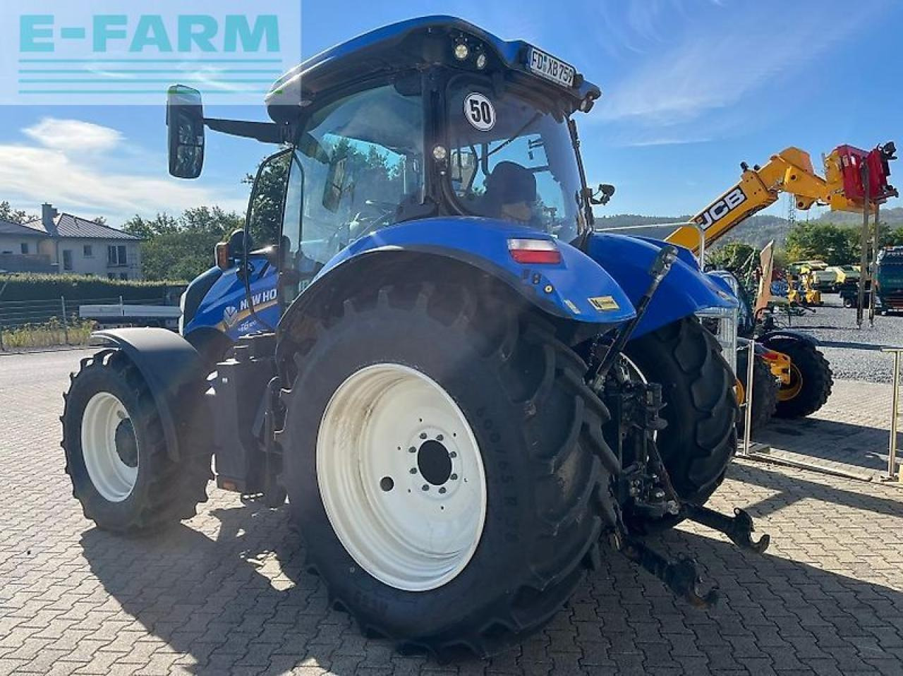 New Holland t 6.180 dc - Trator: foto 4 New Holland t 6.180 dc - Trator: foto 4