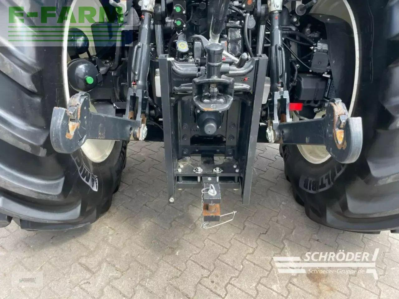New Holland t 7.210 - Trator: foto 2 New Holland t 7.210 - Trator: foto 2