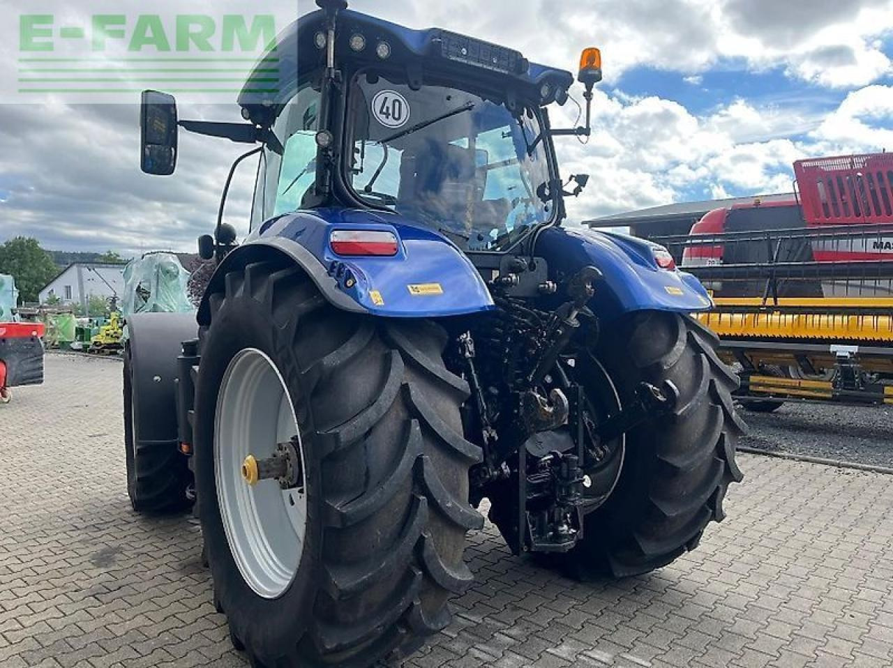 New Holland t 7.225 ac - Trator: foto 4 New Holland t 7.225 ac - Trator: foto 4