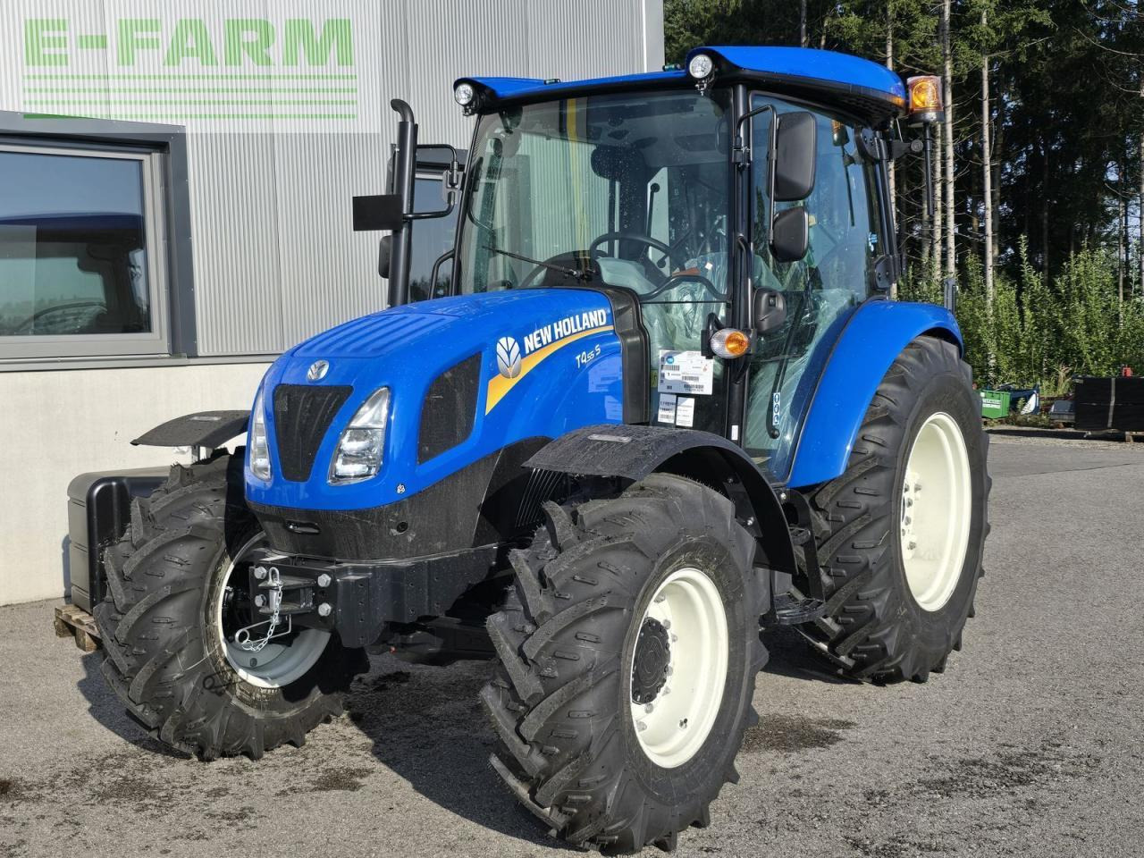 New Holland t4.55s stage v S - Trator: foto 1 New Holland t4.55s stage v S - Trator: foto 1