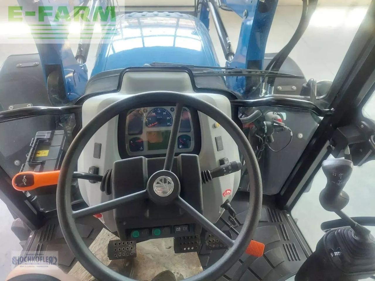 New Holland t4.75s stage v S - Trator: foto 5 New Holland t4.75s stage v S - Trator: foto 5