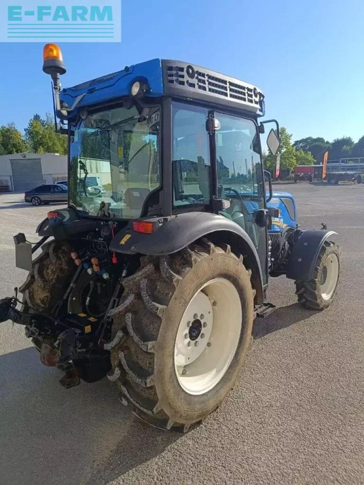 New Holland t4.80 f F - Trator: foto 4 New Holland t4.80 f F - Trator: foto 4