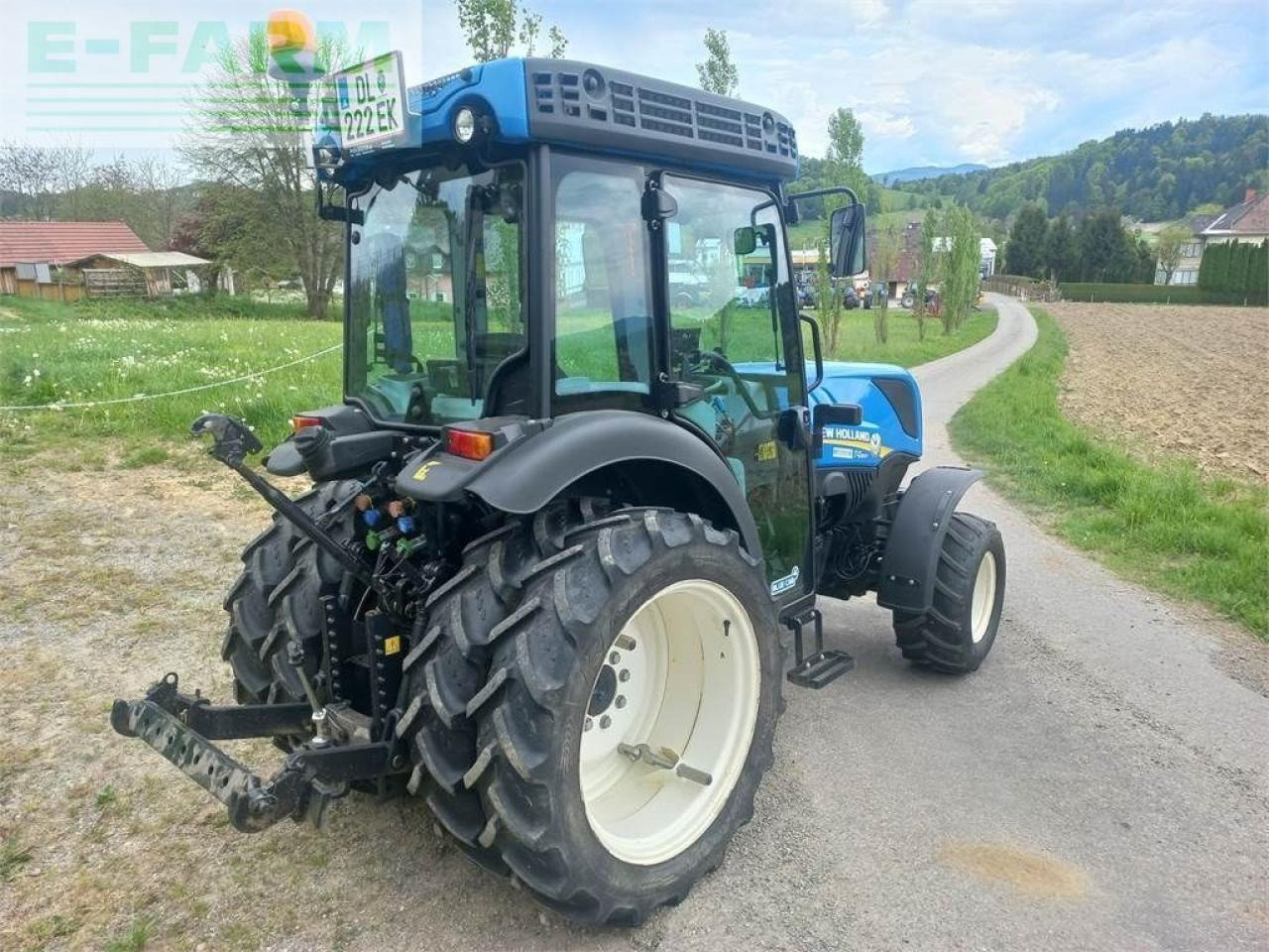 New Holland t4.80 v V - Trator: foto 3 New Holland t4.80 v V - Trator: foto 3
