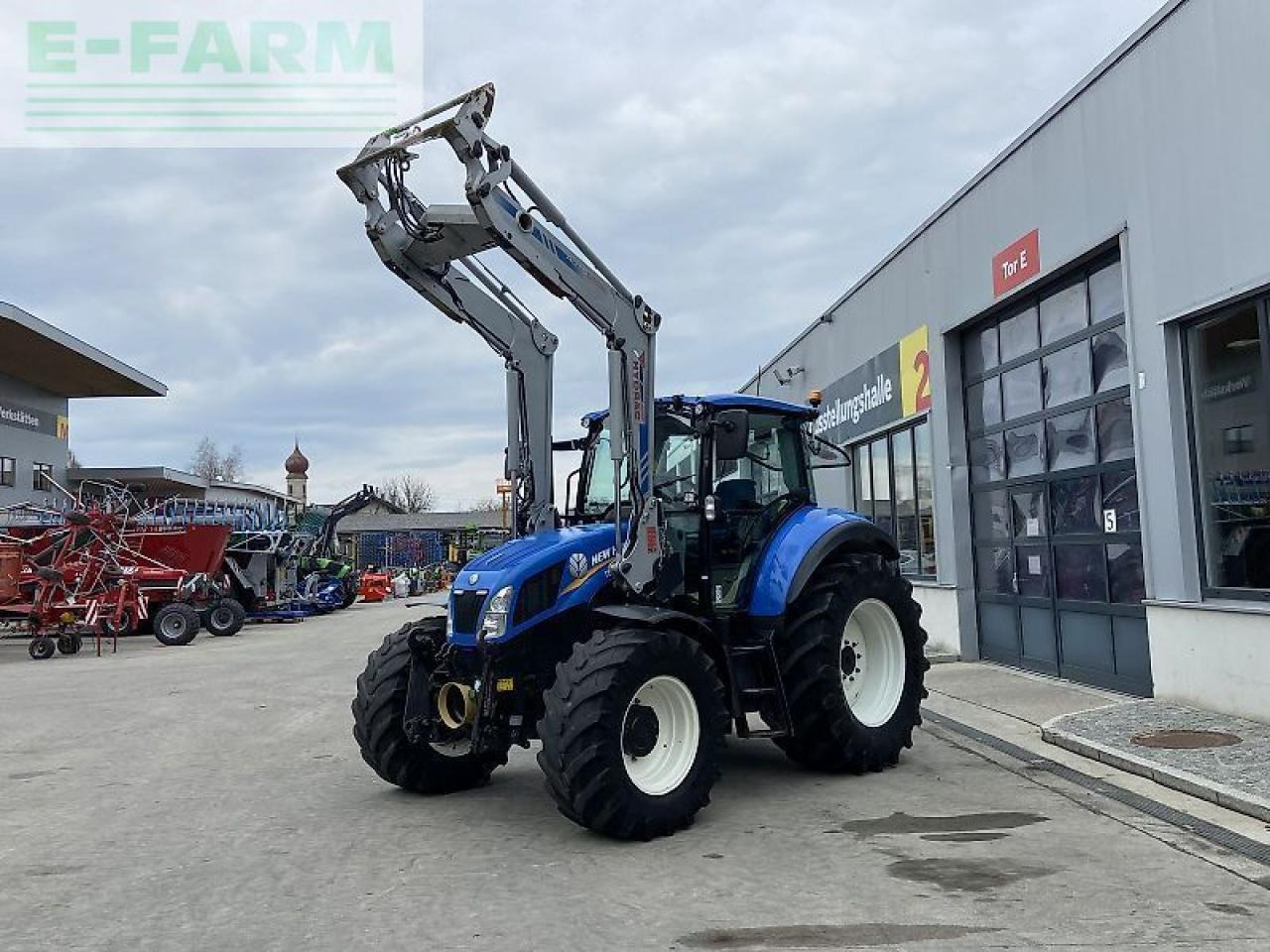 New Holland t5.105 electro command - Trator: foto 5 New Holland t5.105 electro command - Trator: foto 5