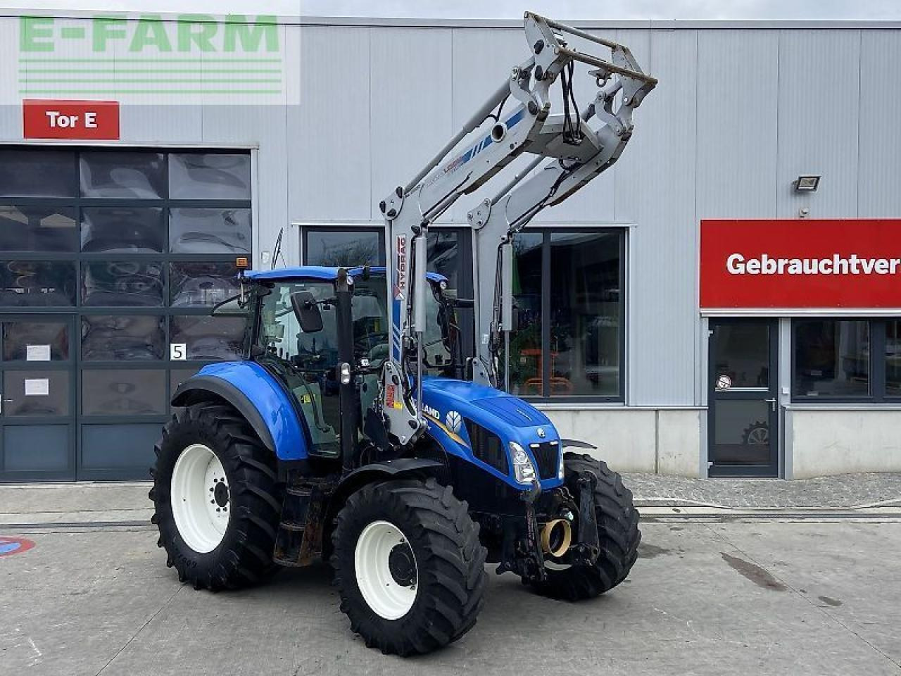 New Holland t5.105 electro command - Trator: foto 2 New Holland t5.105 electro command - Trator: foto 2