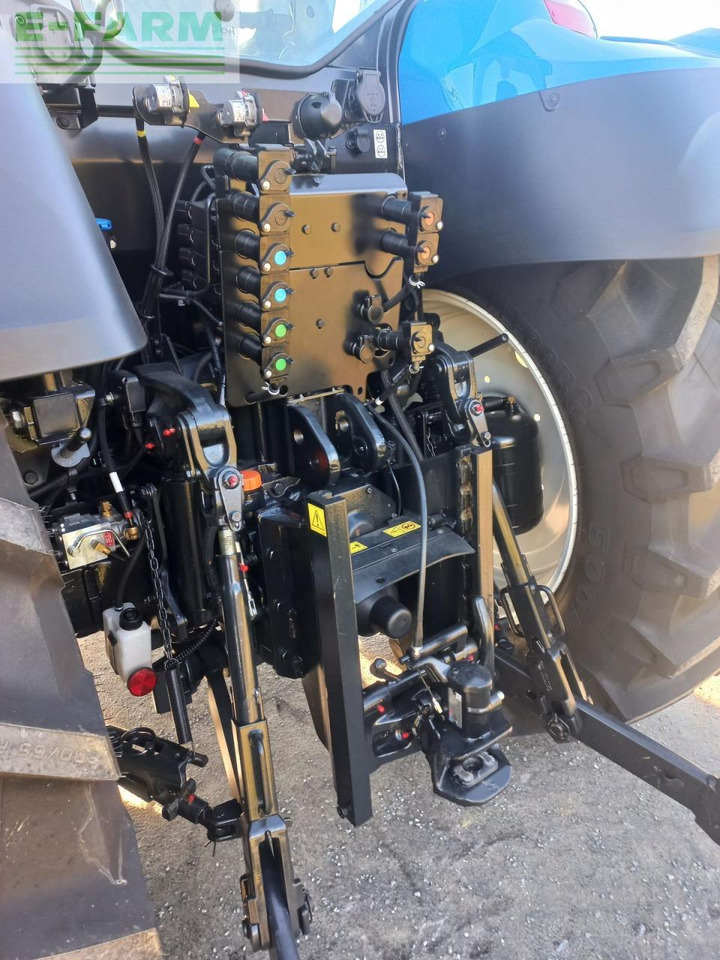 New Holland t5.110 auto command (stage v) - Trator: foto 4 New Holland t5.110 auto command (stage v) - Trator: foto 4