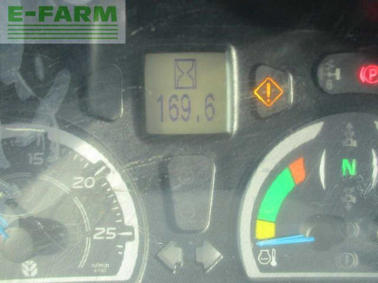 Trator New Holland t5.110 dynamic command: foto 8