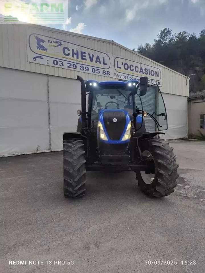 New Holland t6.145 ec - Trator: foto 5 New Holland t6.145 ec - Trator: foto 5