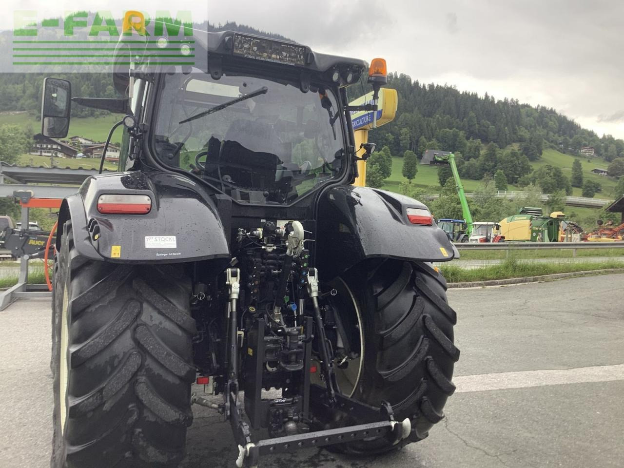 New Holland t6.165 dynamic command sidewinder ii - Trator: foto 3 New Holland t6.165 dynamic command sidewinder ii - Trator: foto 3