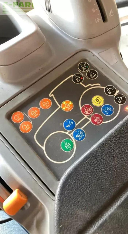 Trator New Holland t6.175: foto 9 Trator New Holland t6.175: foto 9