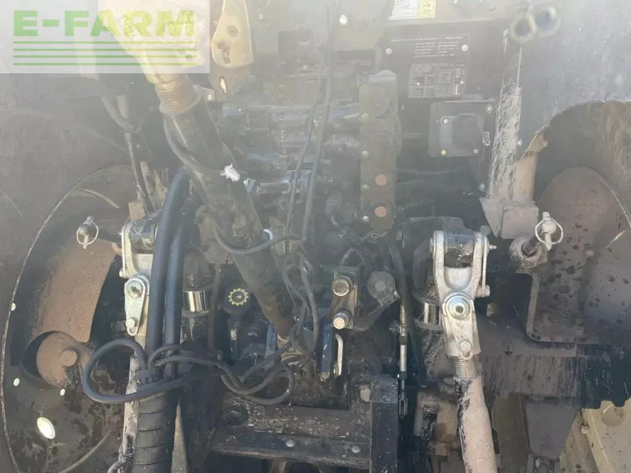New Holland t6.180 - Trator: foto 5 New Holland t6.180 - Trator: foto 5