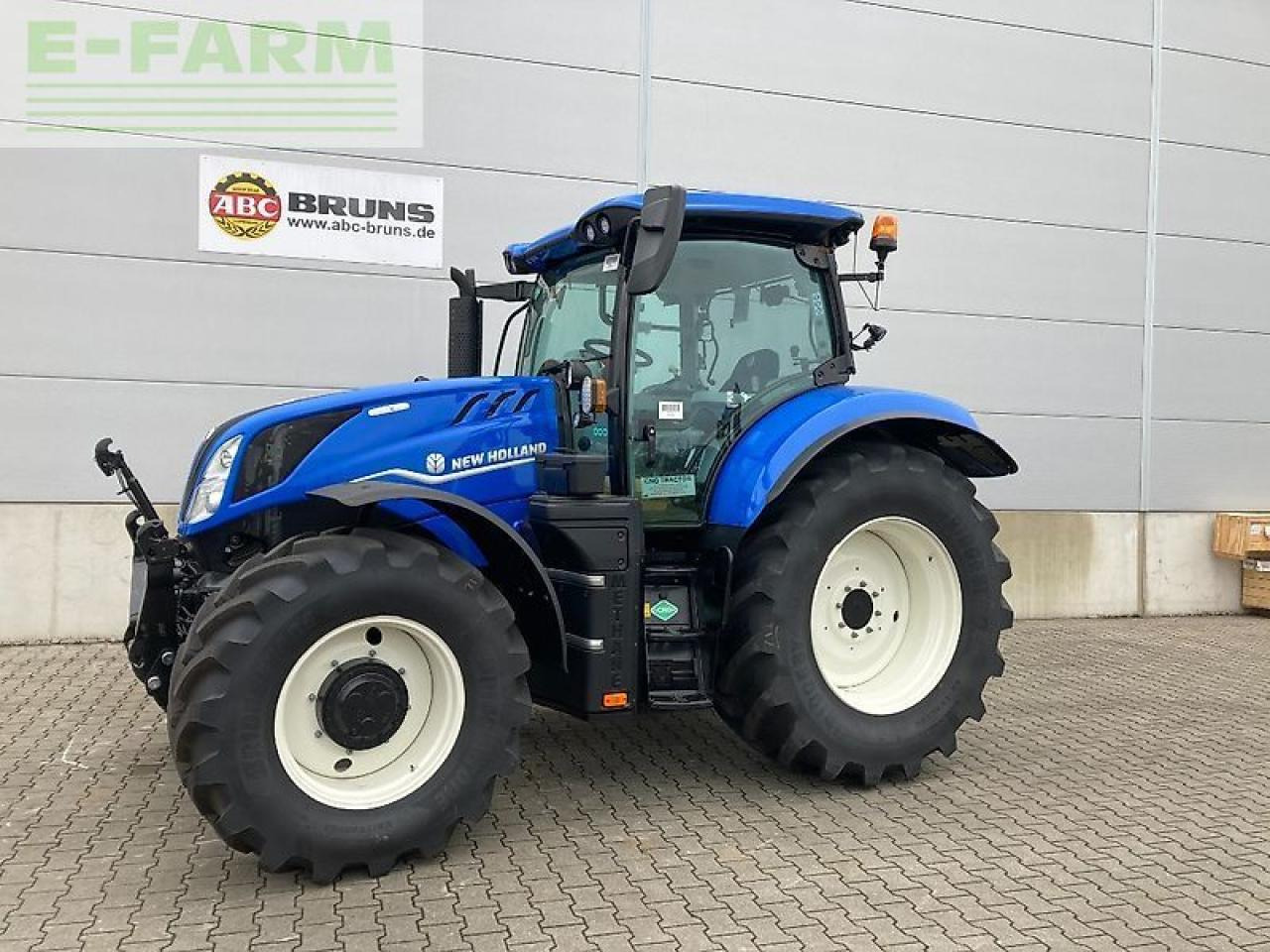New Holland t6.180 dc methane power Methane Power - Trator: foto 2 New Holland t6.180 dc methane power Methane Power - Trator: foto 2