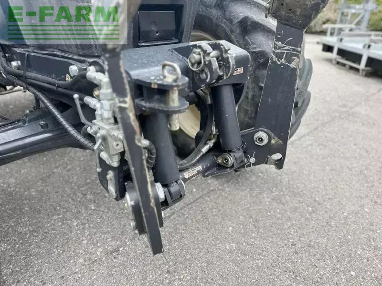 New Holland t6020 elite Elite - Trator: foto 5 New Holland t6020 elite Elite - Trator: foto 5