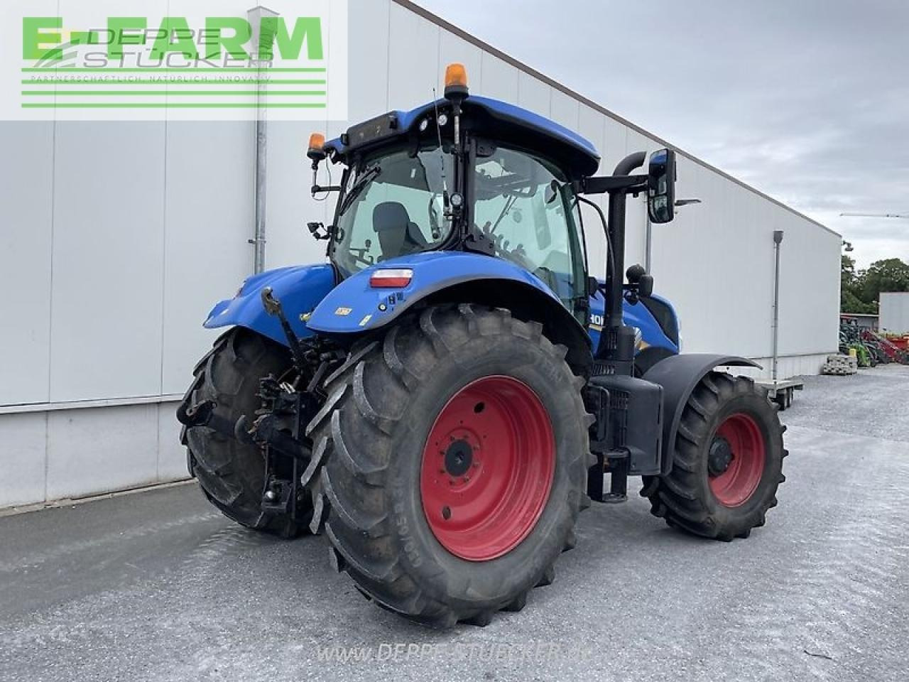 New Holland t7.175 - Trator: foto 3 New Holland t7.175 - Trator: foto 3