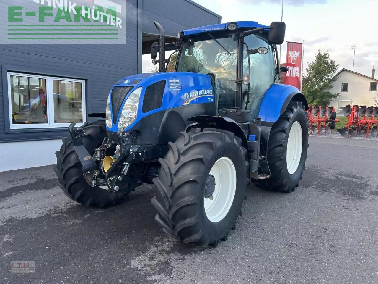 New Holland t7.185 auto command - Trator: foto 3 New Holland t7.185 auto command - Trator: foto 3
