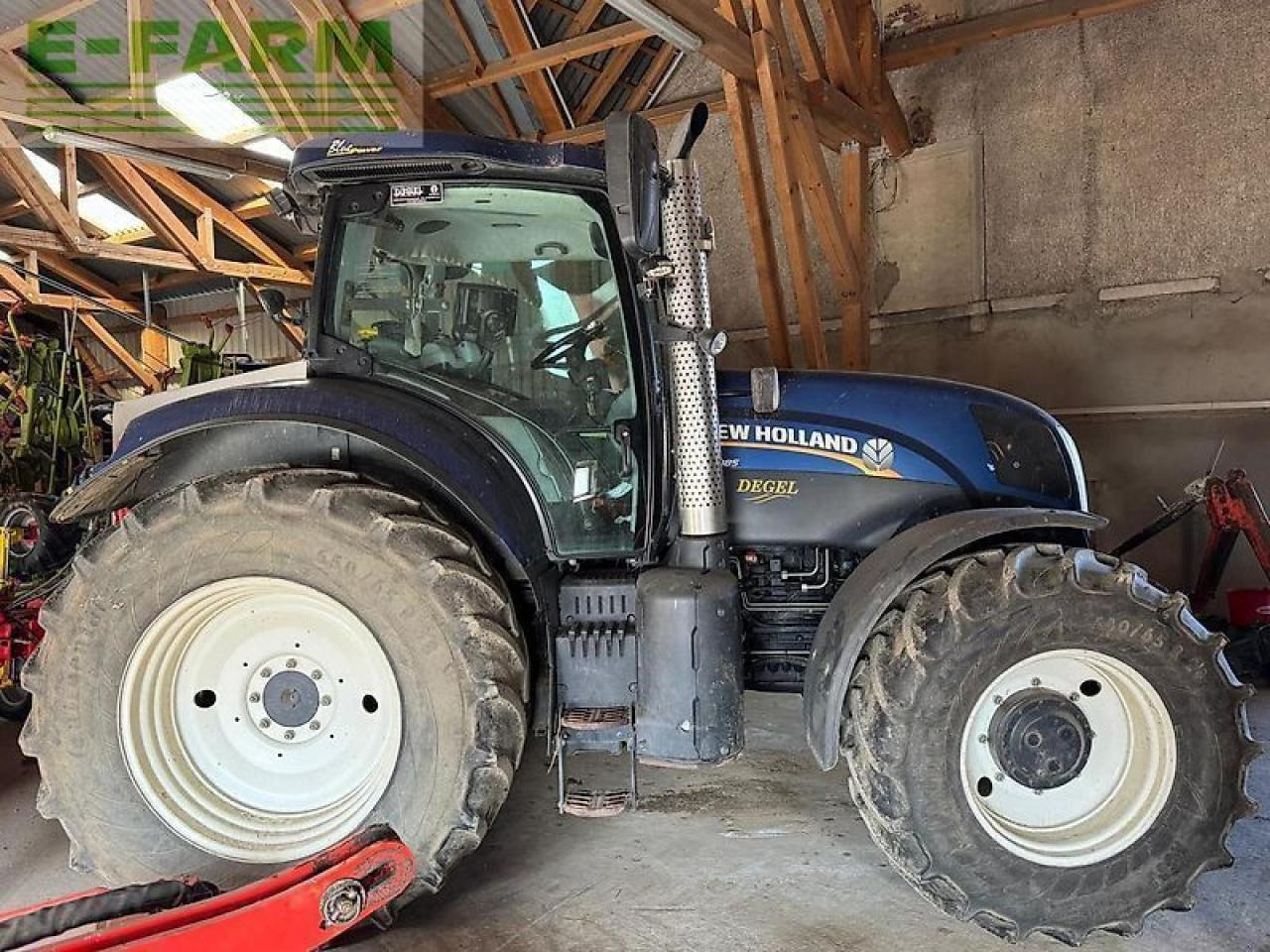 New Holland t7.185 rc - Trator: foto 4 New Holland t7.185 rc - Trator: foto 4
