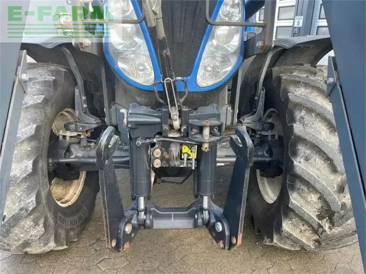 New Holland t7.220 med alø frontlæsser - Trator: foto 3 New Holland t7.220 med alø frontlæsser - Trator: foto 3