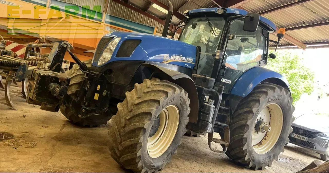 New Holland t7.220 sw - Trator: foto 1 New Holland t7.220 sw - Trator: foto 1