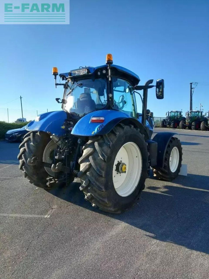 New Holland t7.225 - Trator: foto 3 New Holland t7.225 - Trator: foto 3
