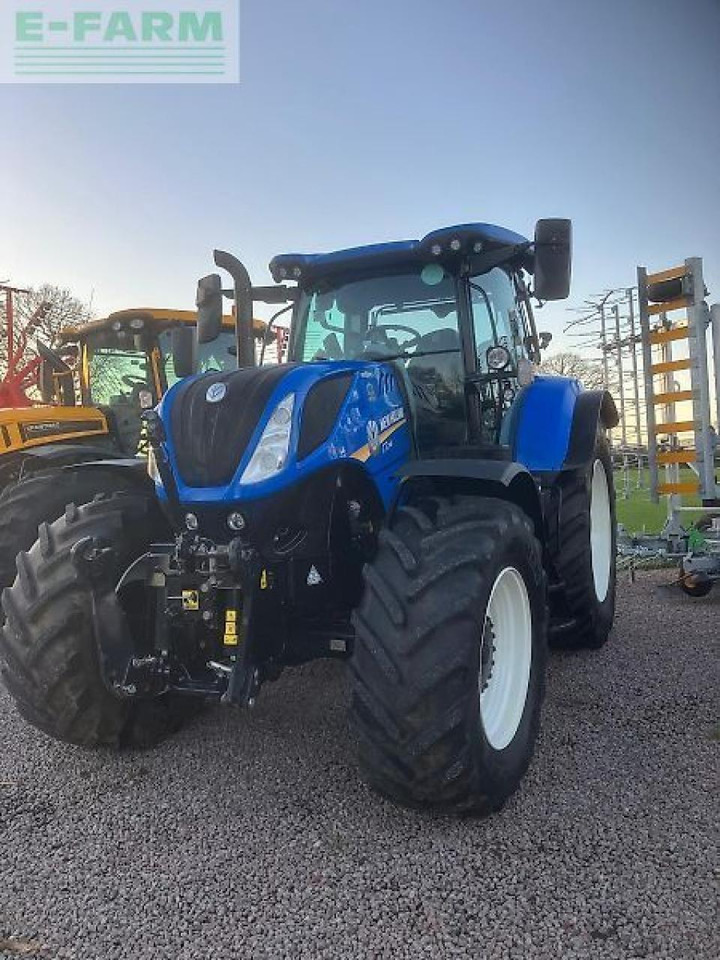New Holland t7.245 - Trator: foto 4 New Holland t7.245 - Trator: foto 4