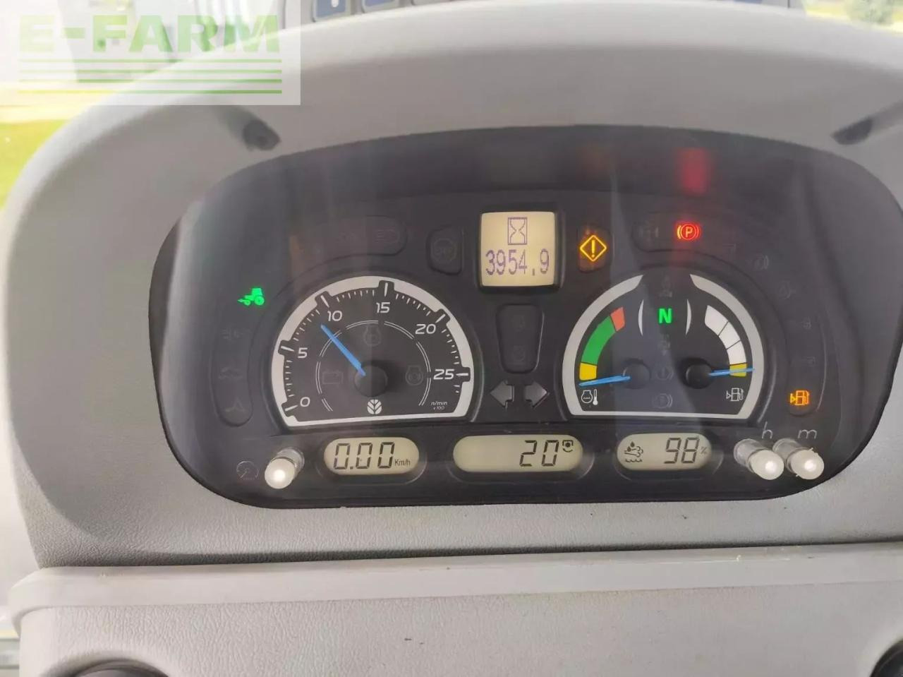 Trator New Holland t7 245 ac: foto 9