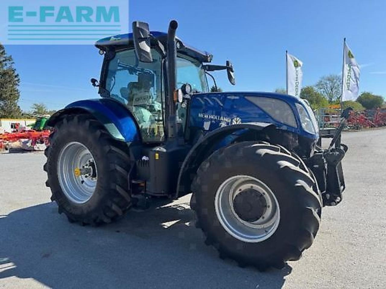 New Holland t7.245 ac - Trator: foto 3 New Holland t7.245 ac - Trator: foto 3