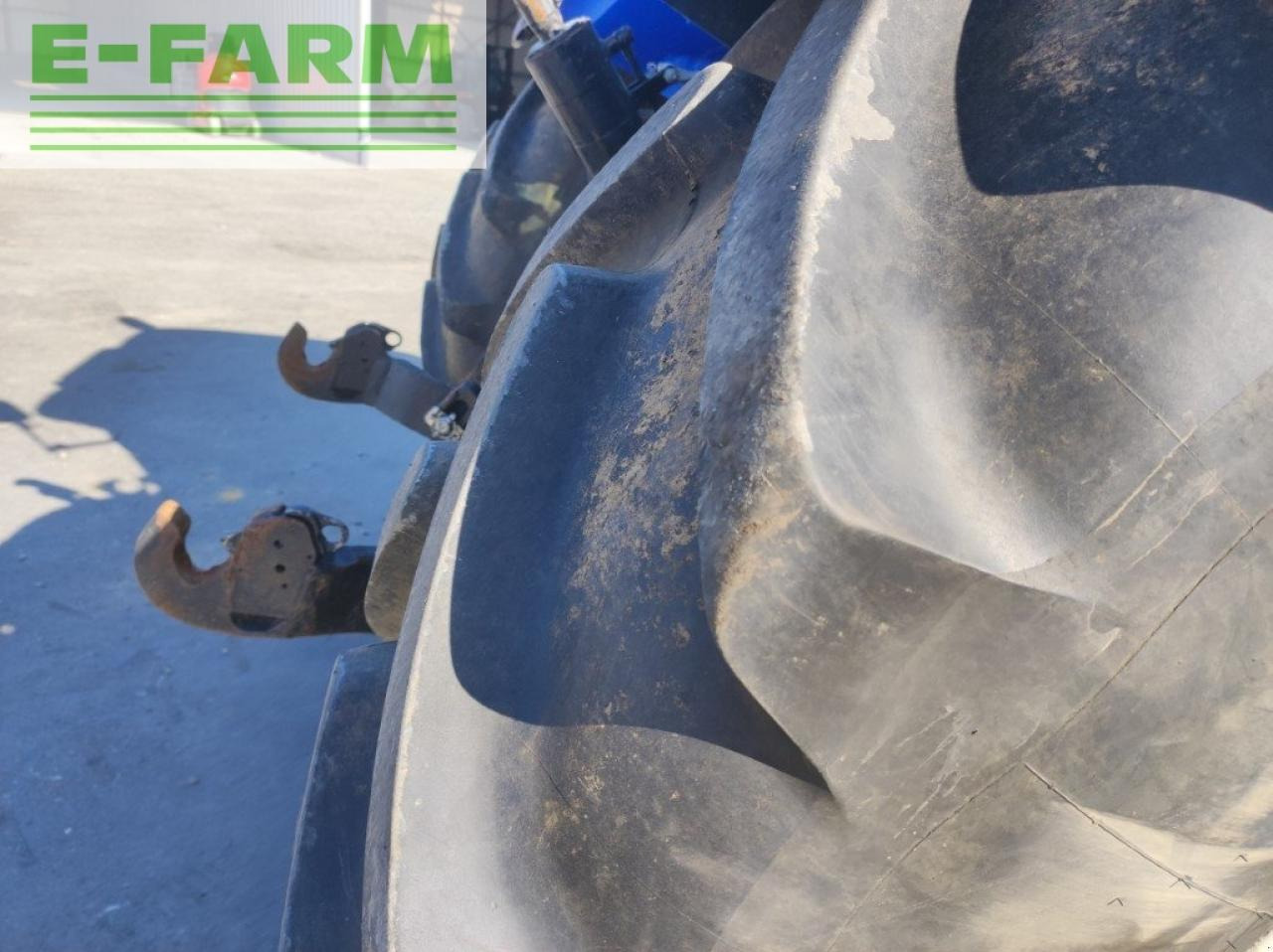 New Holland t7 245 ac - Trator: foto 5 New Holland t7 245 ac - Trator: foto 5