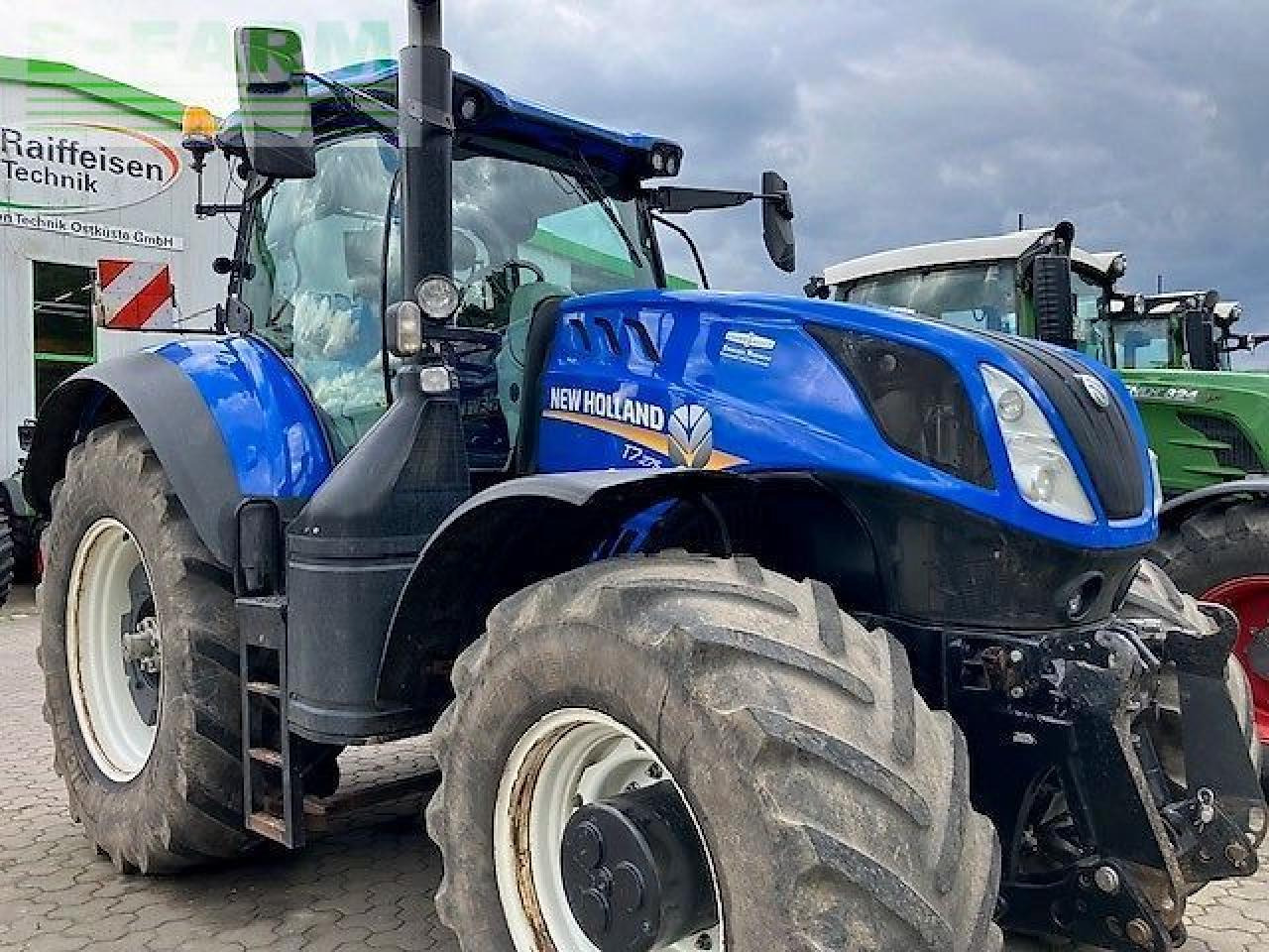 New Holland t7.250 - Trator: foto 2 New Holland t7.250 - Trator: foto 2