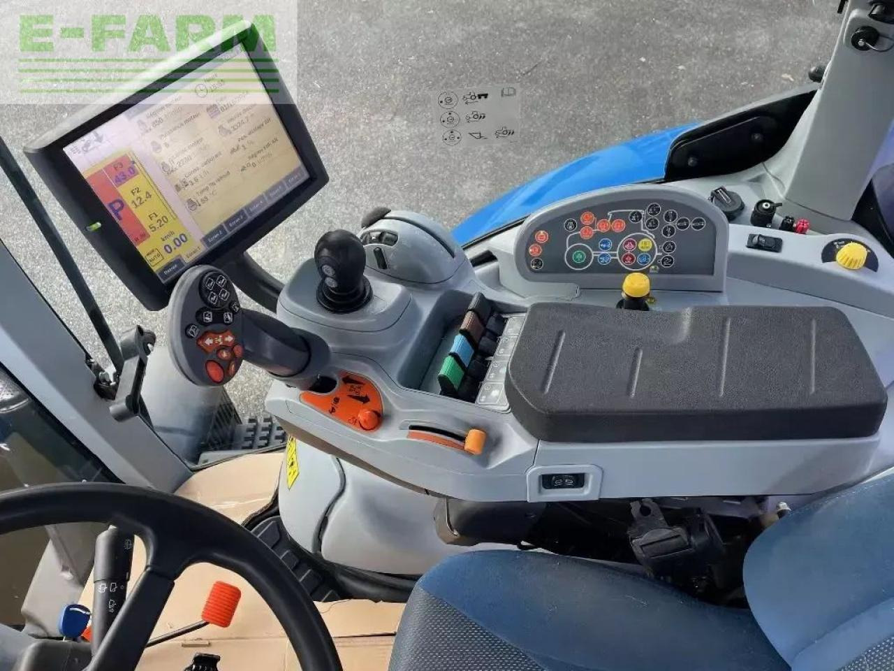 Trator New Holland t7.270 autocommand: foto 9